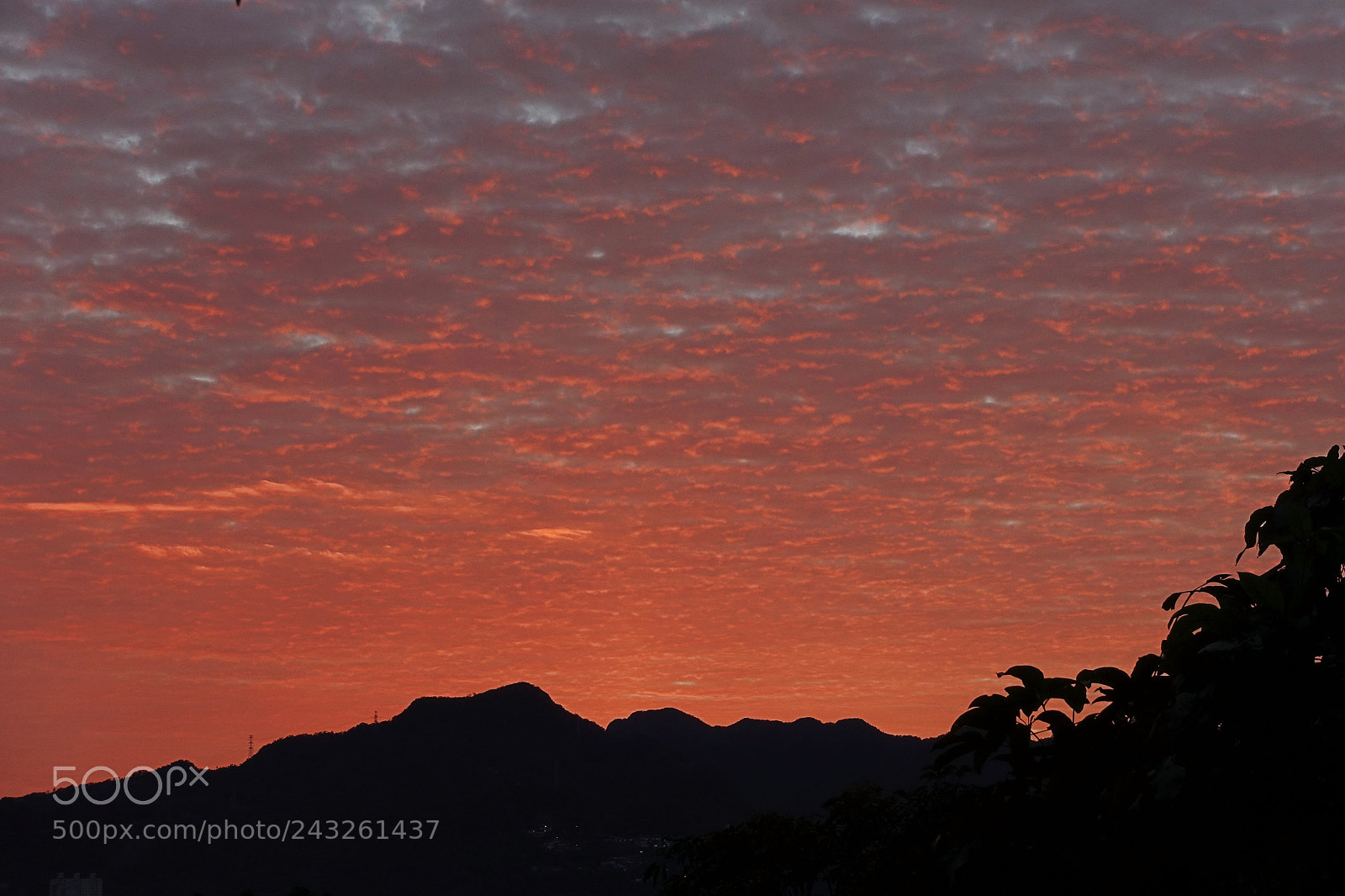 Sony Cyber-shot DSC-RX100 III sample photo. Colors of sky before photography