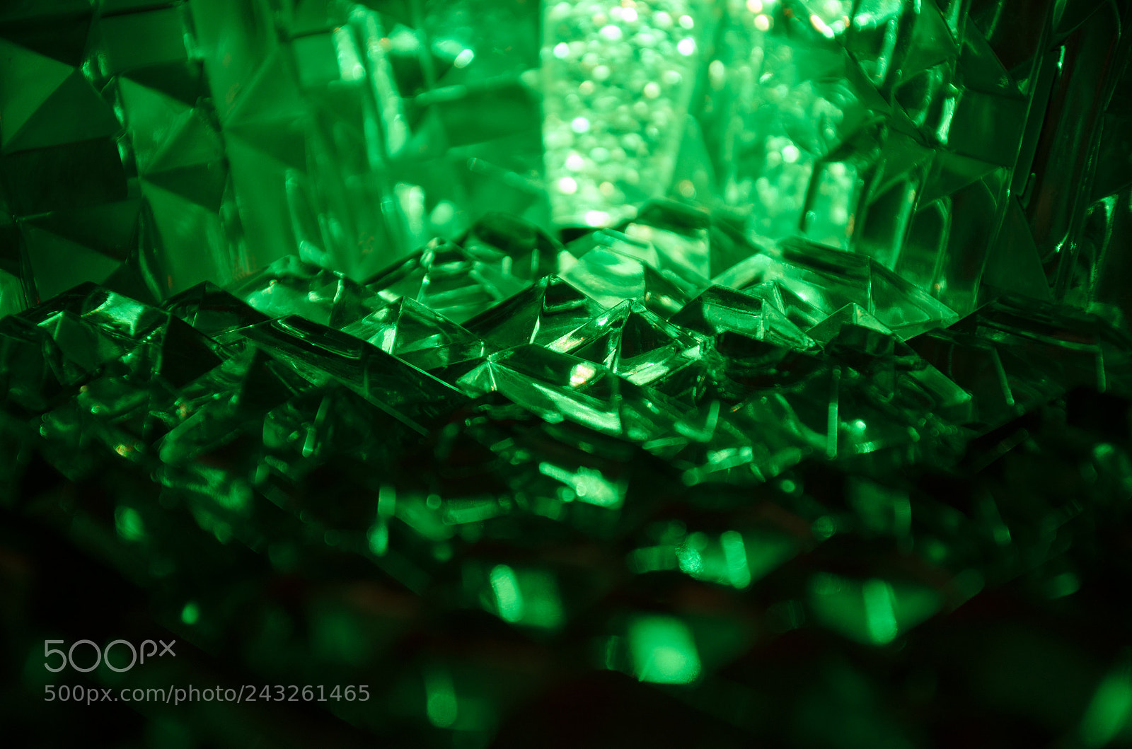 Nikon D5100 sample photo. Close up of crystal photography