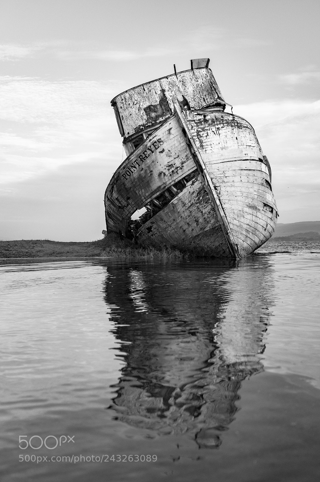 Sony SLT-A58 sample photo. Point reyes shipwreck photography