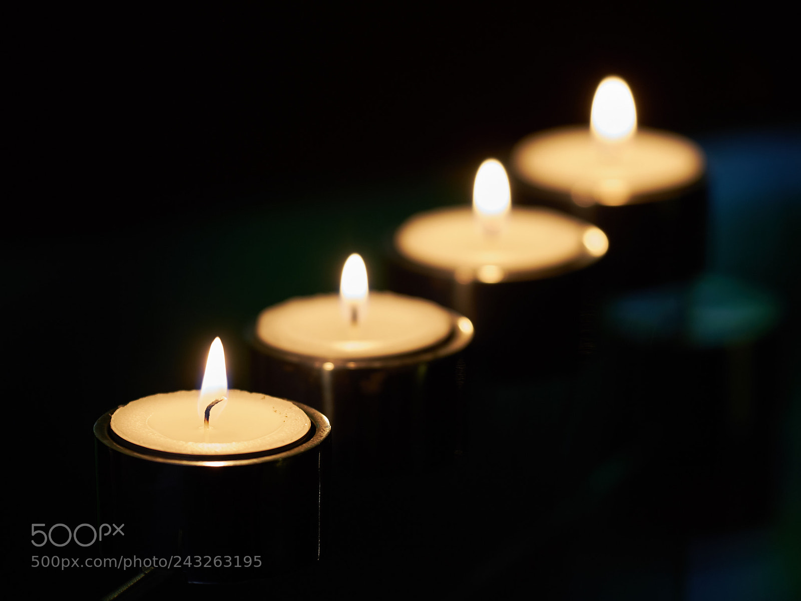 Fujifilm X-T2 sample photo. Candle light x 4 photography