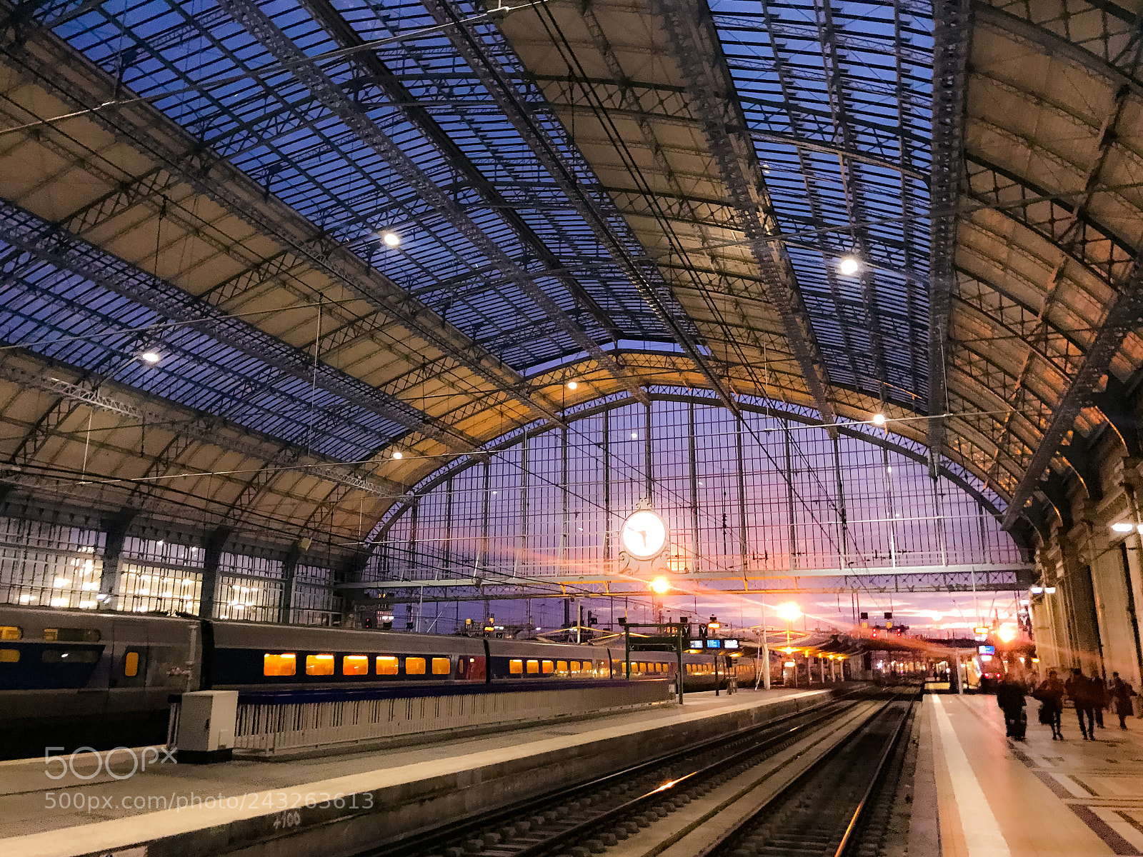 Apple iPhone 7 Plus sample photo. Gare de bordeaux bordeaux photography