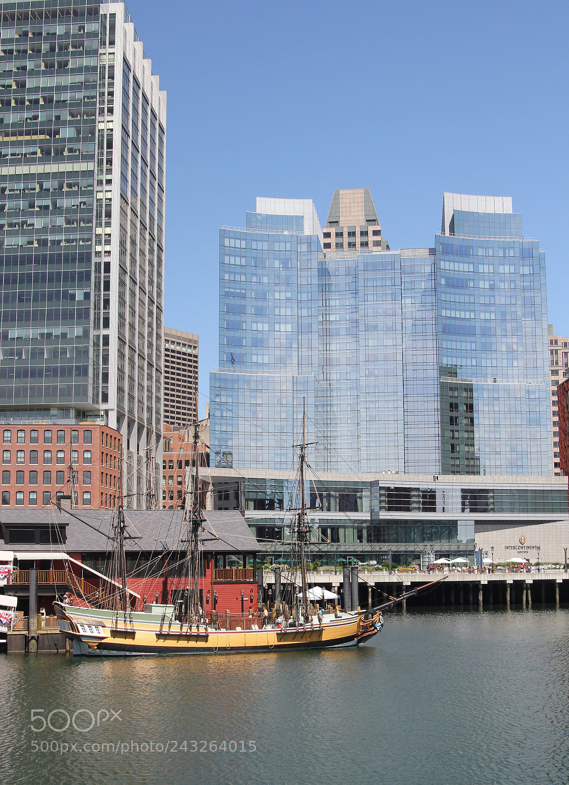 Canon EOS 550D (EOS Rebel T2i / EOS Kiss X4) sample photo. Boston photography