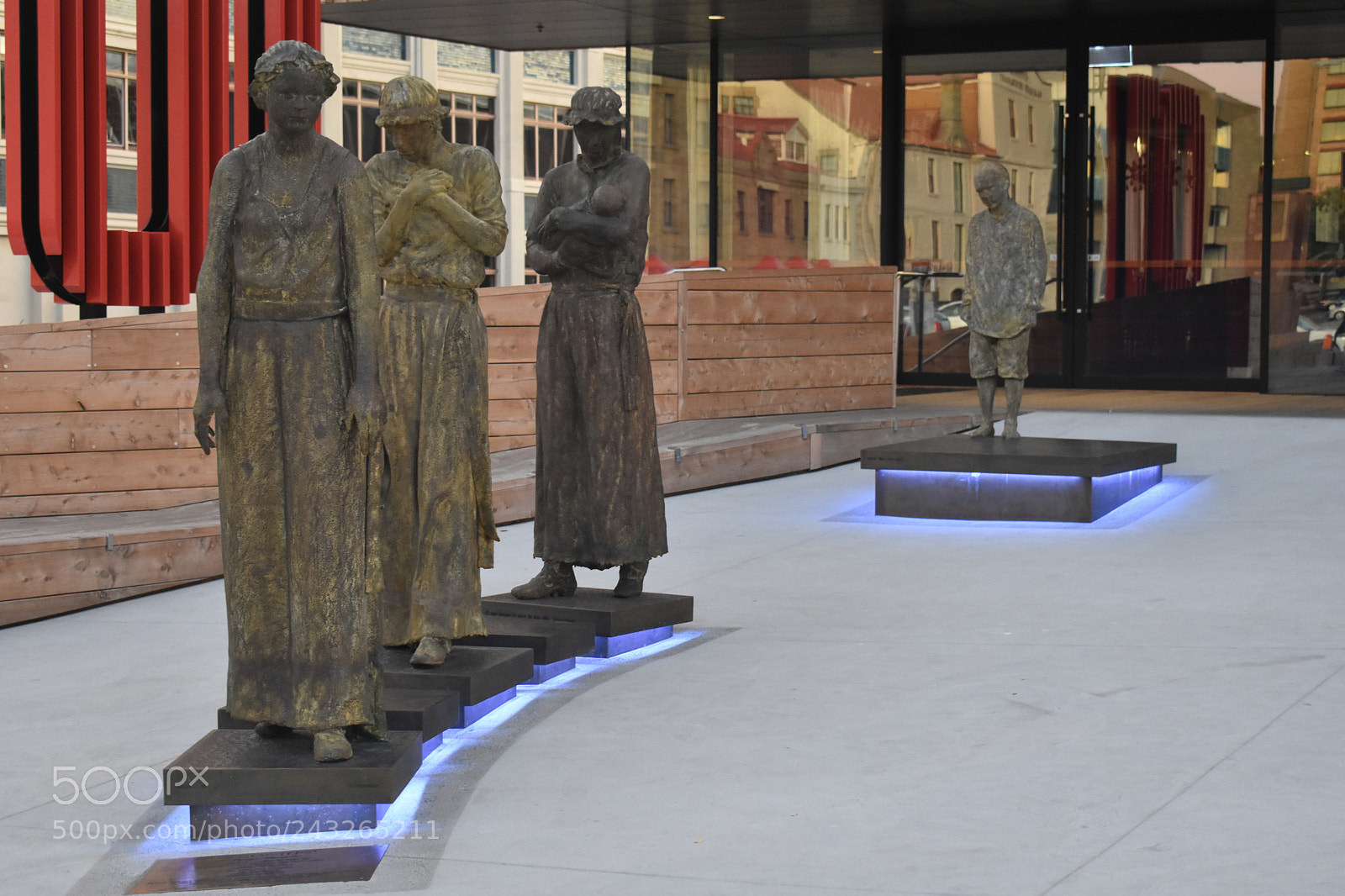 Nikon D3400 sample photo. An arc of history photography