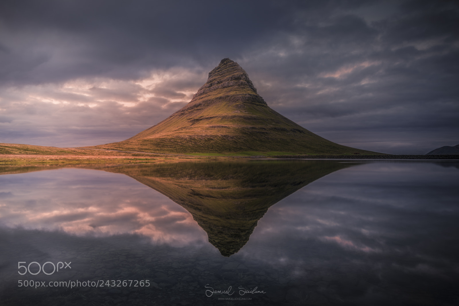 Nikon D810 sample photo. Kirkjufell sunset photography