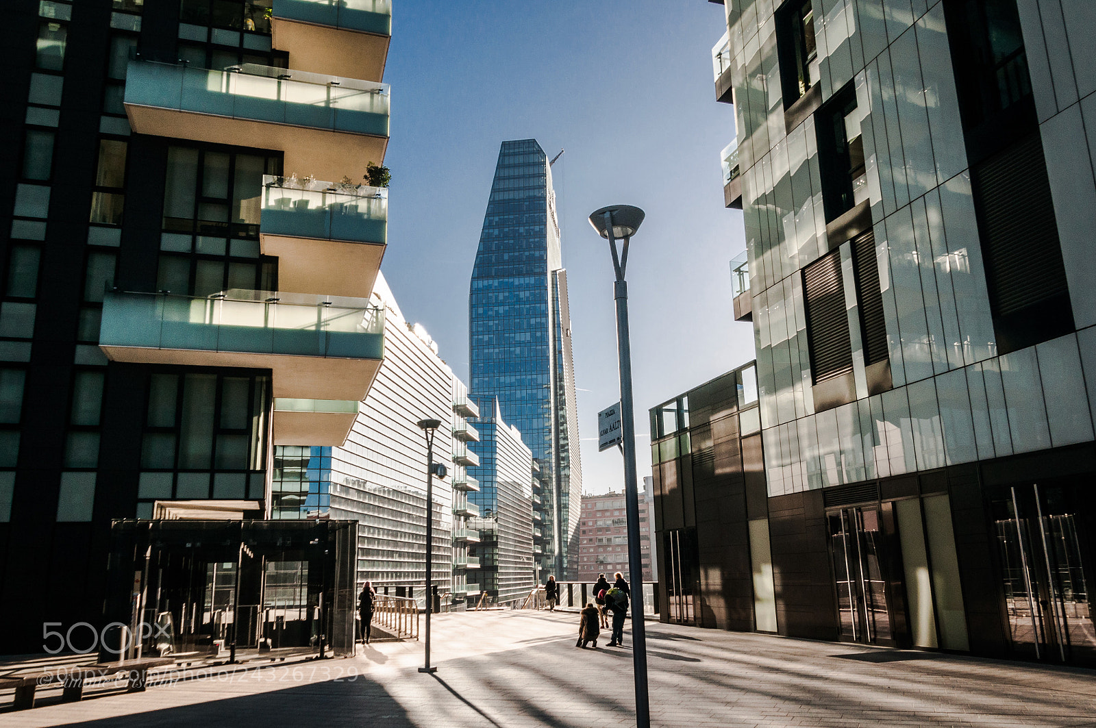 Nikon D90 sample photo. Piazza aalto milan photography