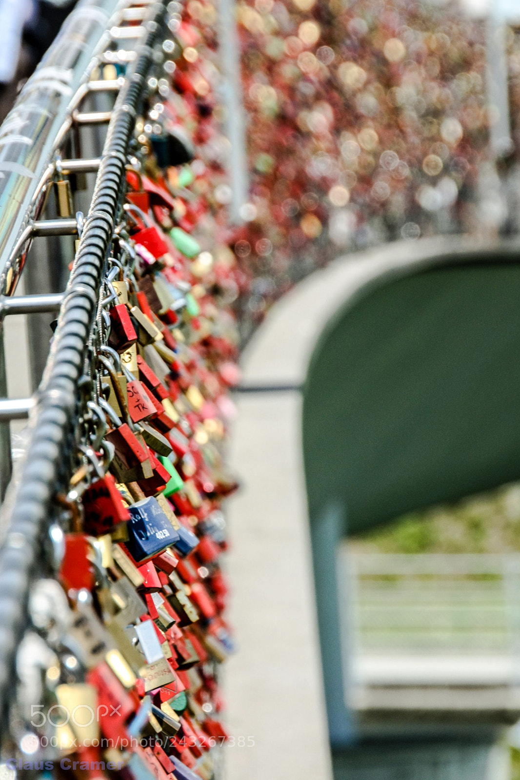 Canon EOS 450D (EOS Rebel XSi / EOS Kiss X2) sample photo. Love locks photography