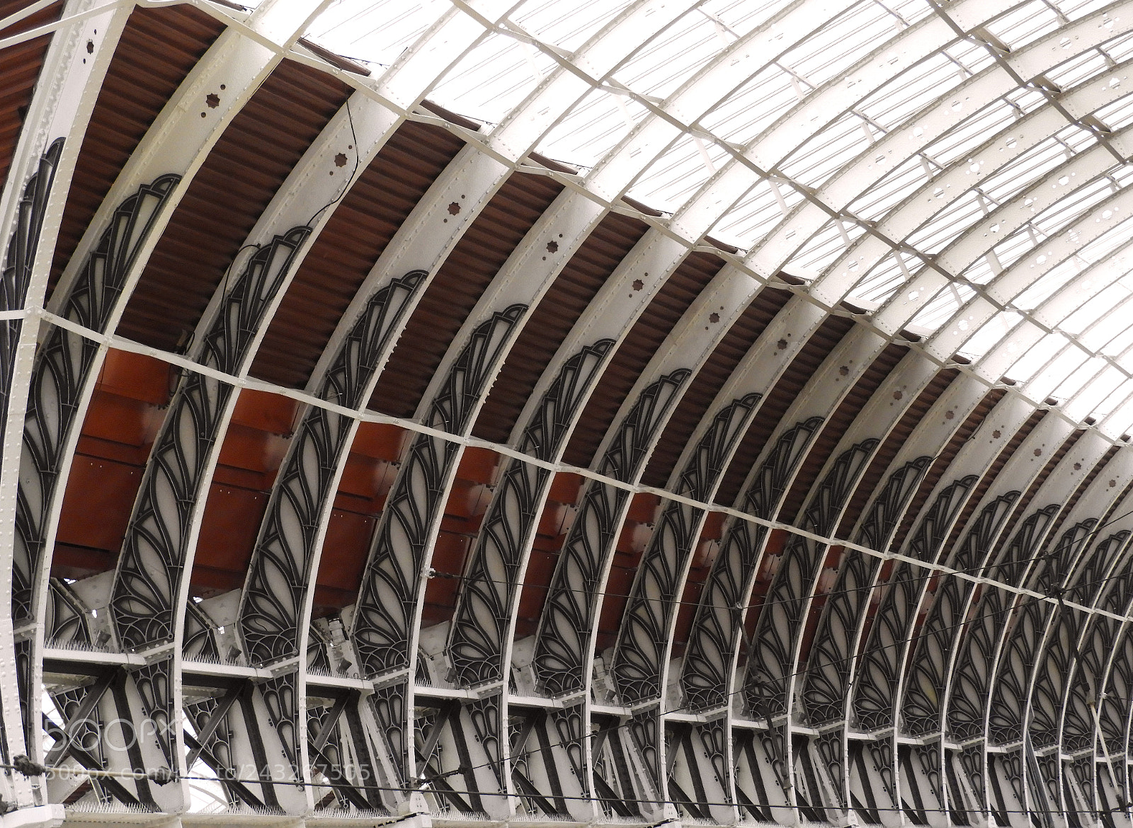 Nikon Coolpix B700 sample photo. St pancras station photography