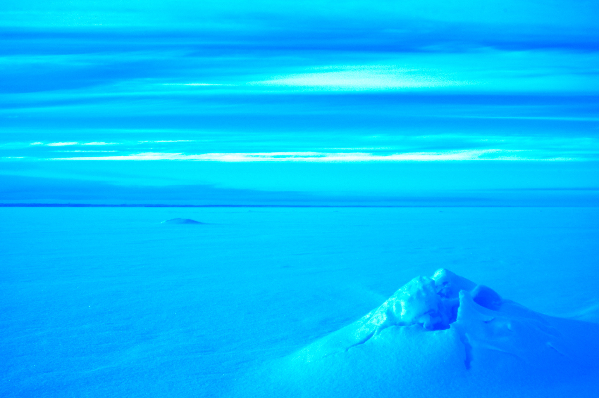 Pentax K-x sample photo. Blue ice photography
