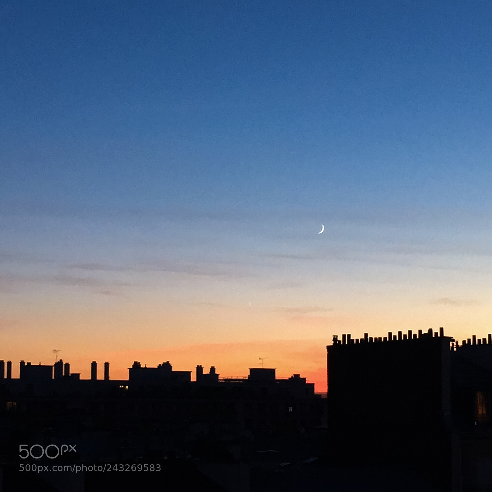 Apple iPhone 6 sample photo. Sunset on parisian buildings photography
