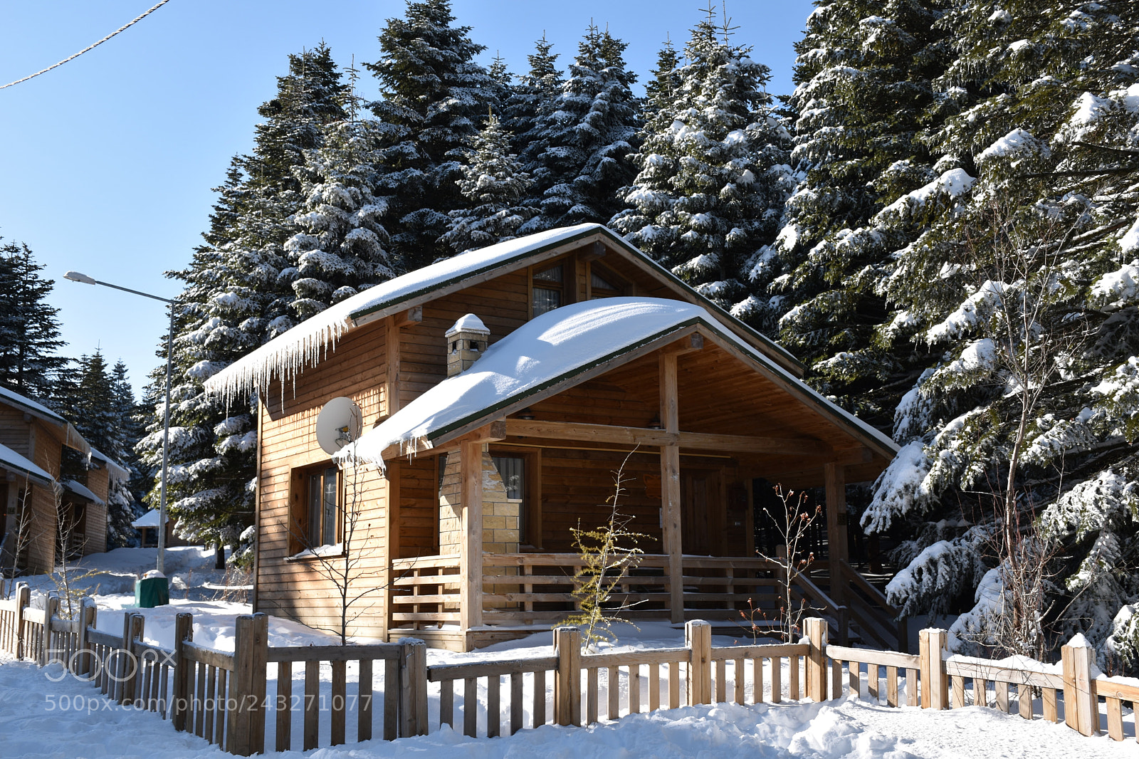 Nikon D5500 sample photo. Wooden house in the photography