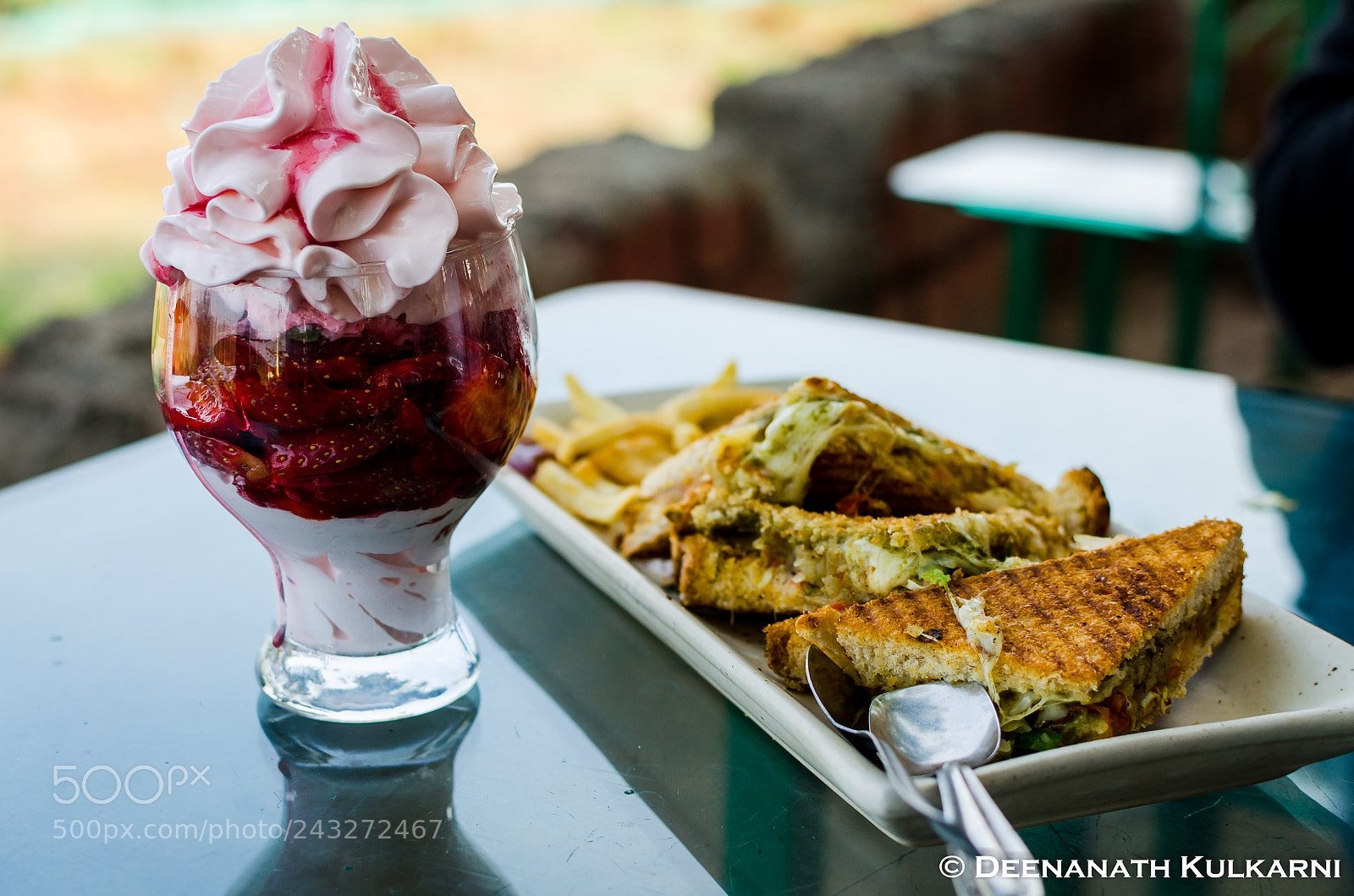 Nikon D5100 sample photo. Classic veg sandwich with photography