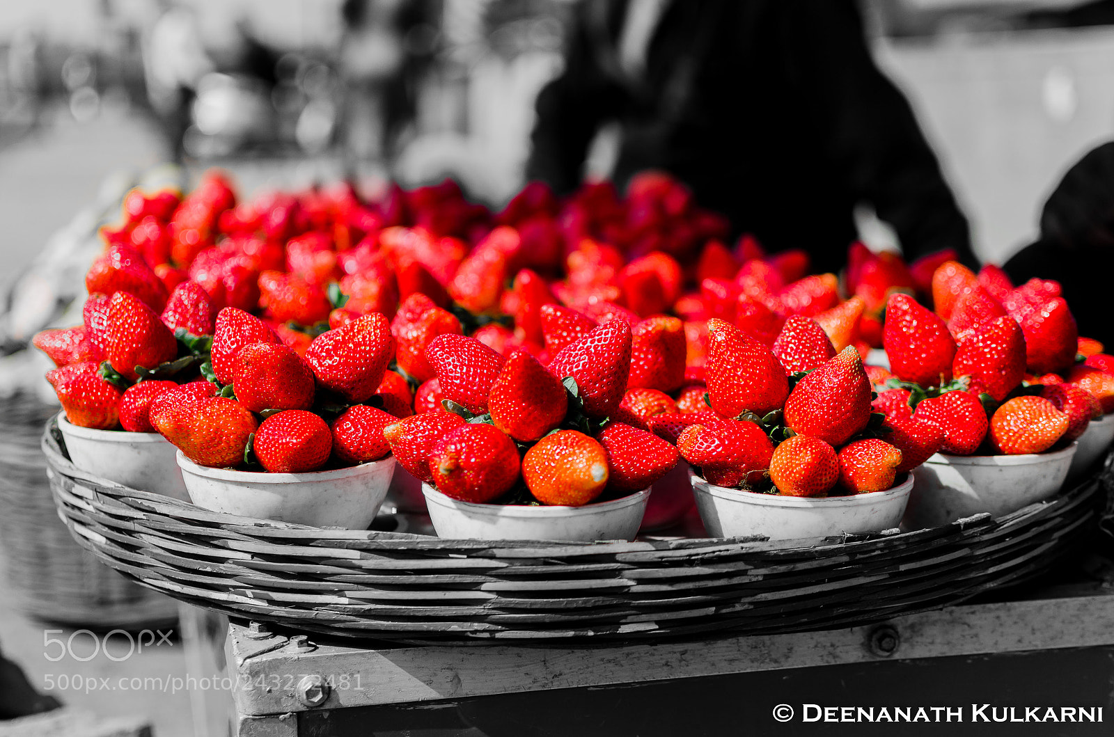 Nikon D5100 sample photo. Strawberries in focus photography