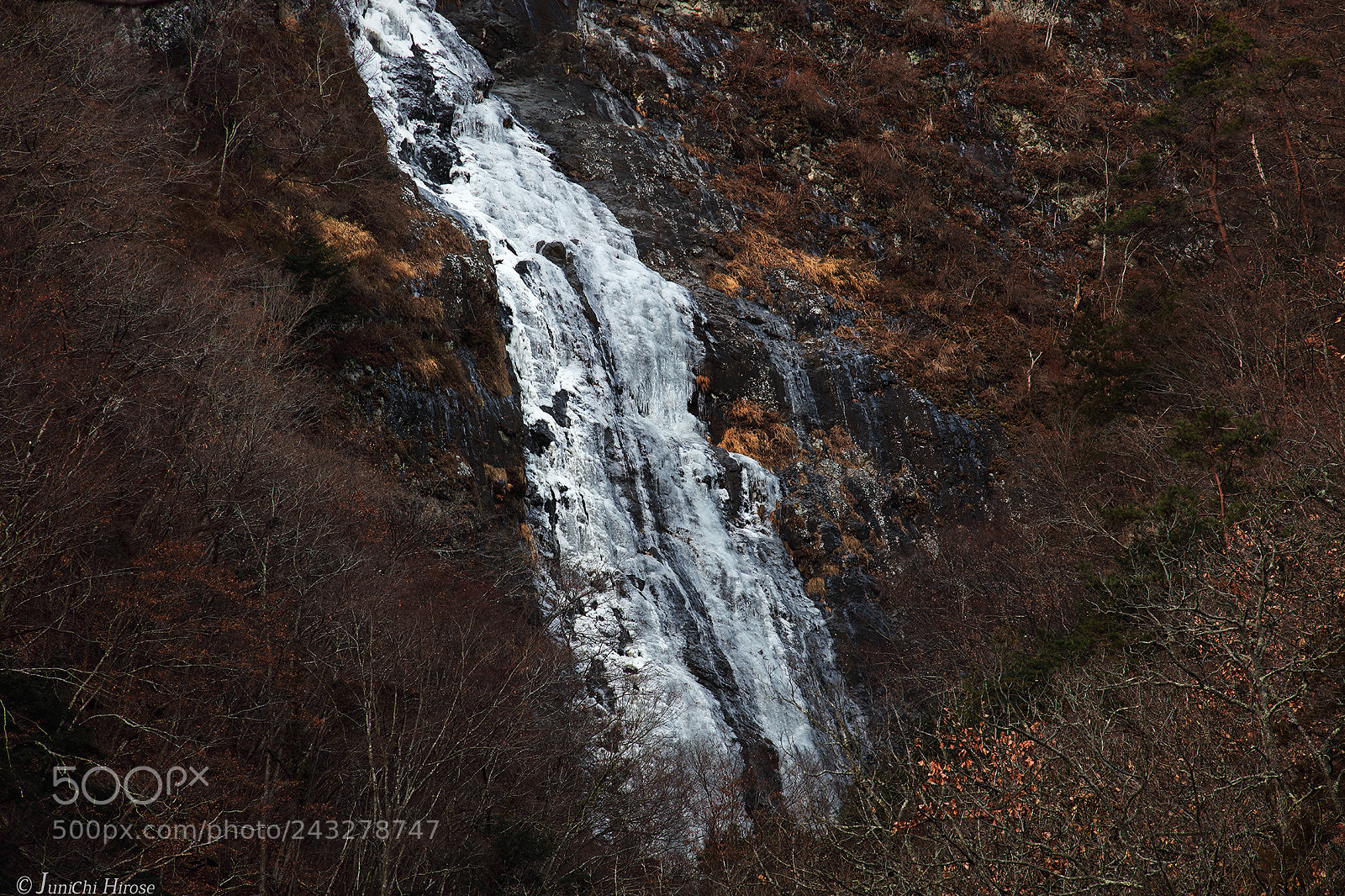 Canon EOS 5DS sample photo. Frozen waterfall photography