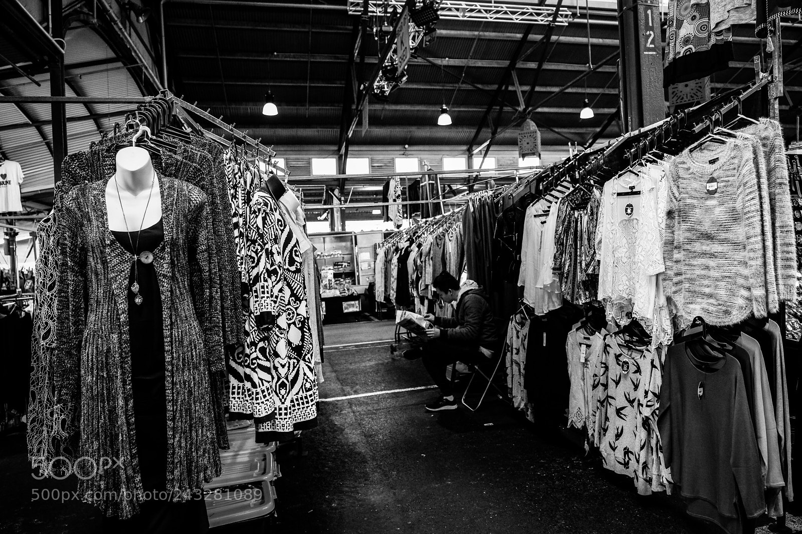 Fujifilm X-T2 sample photo. Market trader photography