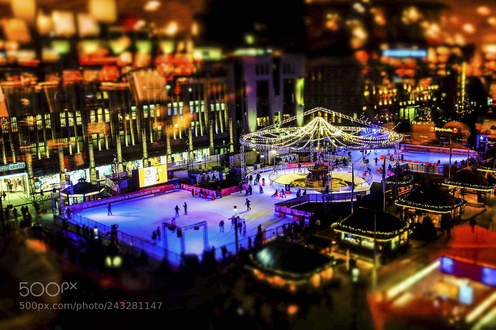 Fujifilm X100S sample photo. Christmas market photography