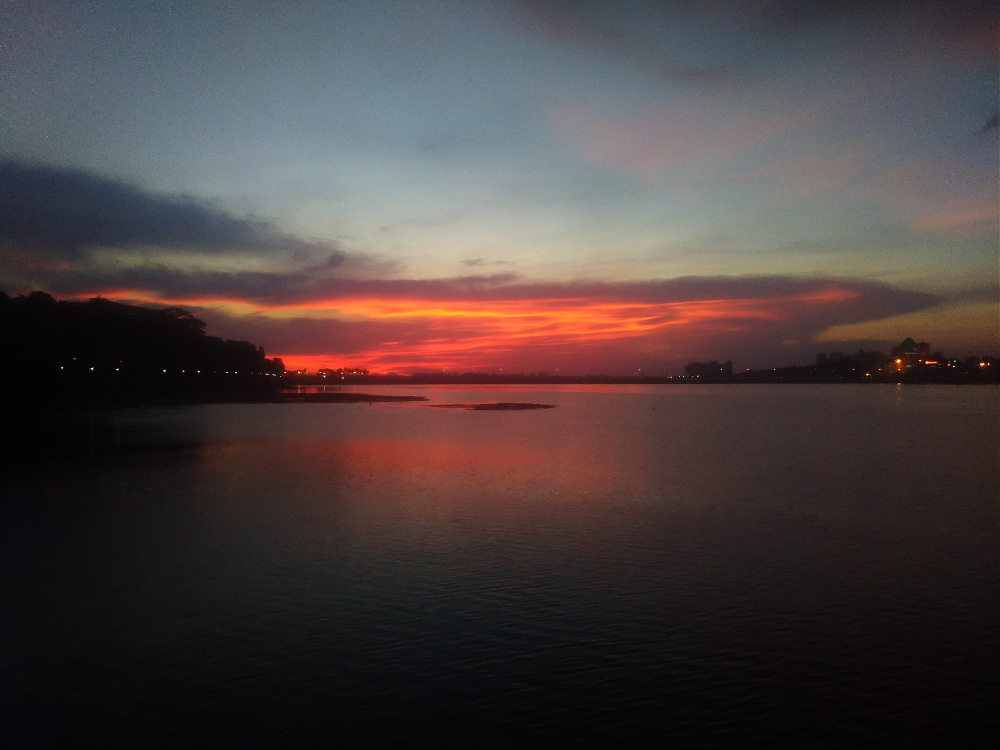 ASUS ZenFone 3 (ZE552KL) sample photo