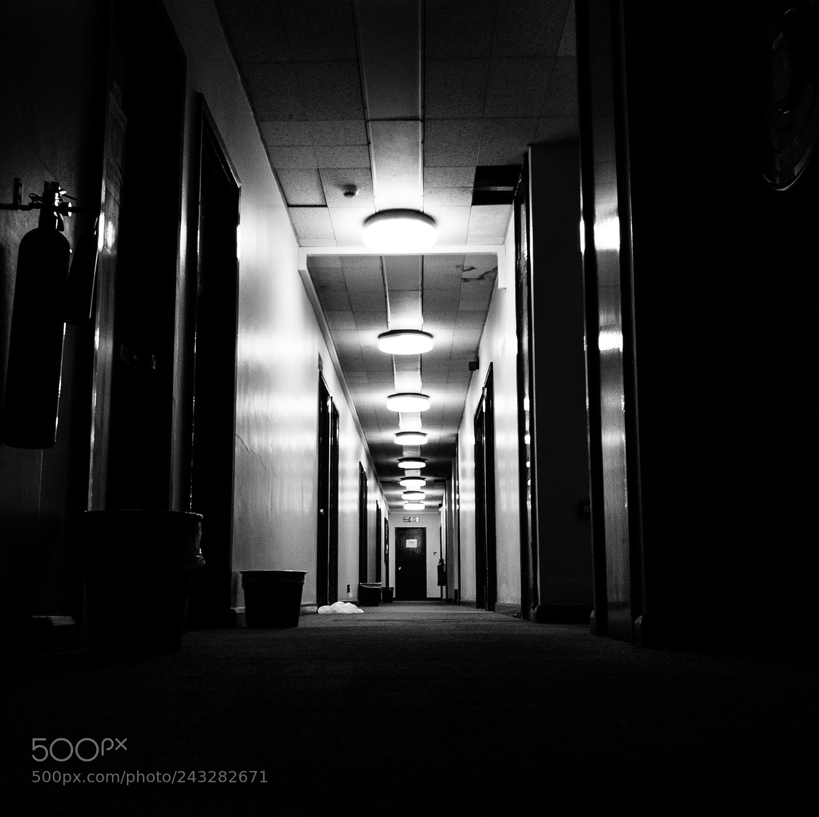 Apple iPhone 7 sample photo. Corridor of old power photography