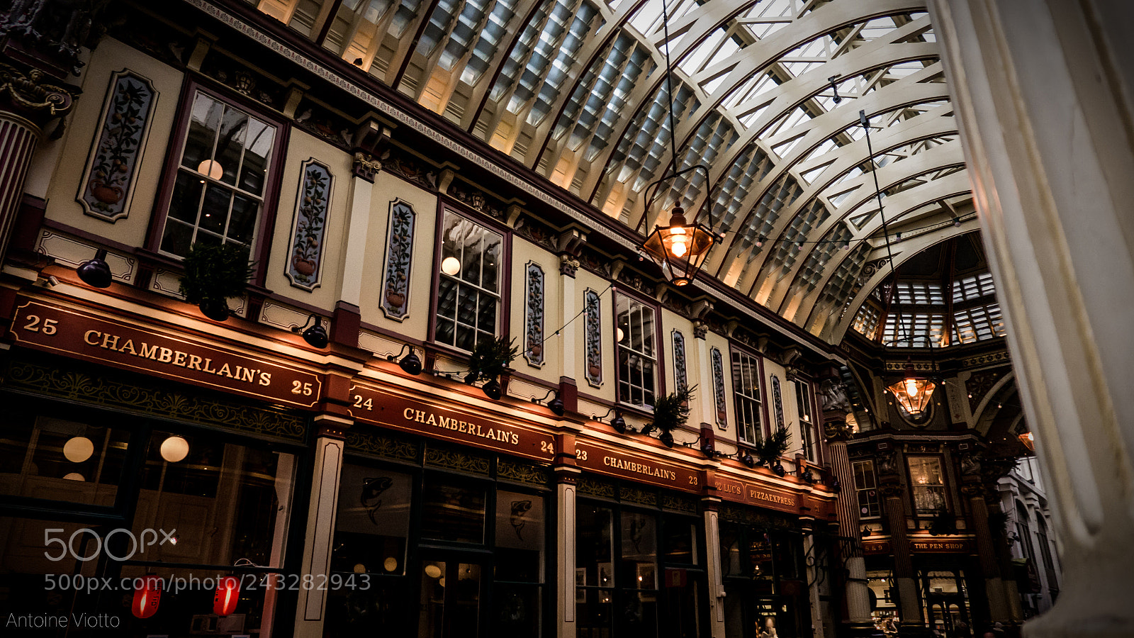 Leica D-Lux (Typ 109) sample photo. Leadenhall market photography
