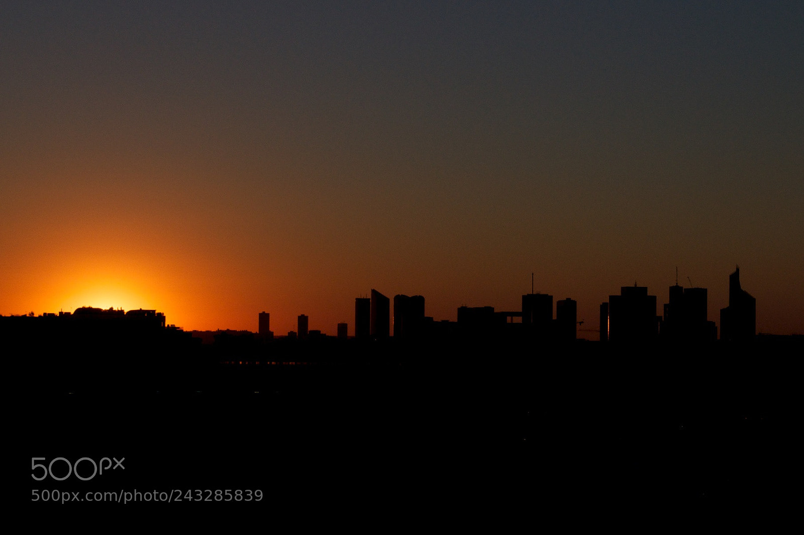 Nikon D5000 sample photo. Last light photography
