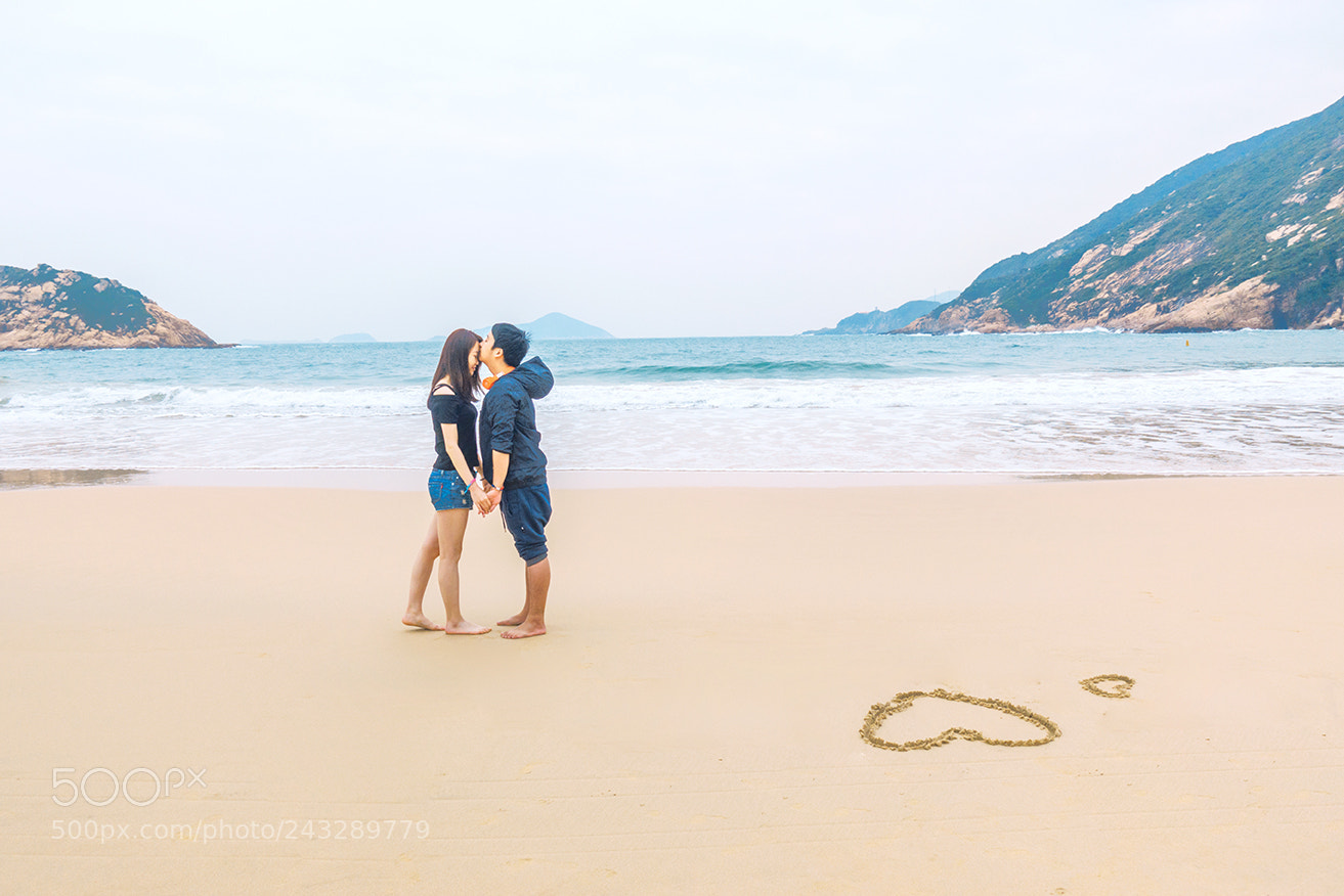 Sony DSC-RX100M5 sample photo. On the beach 海滩拾零4 photography