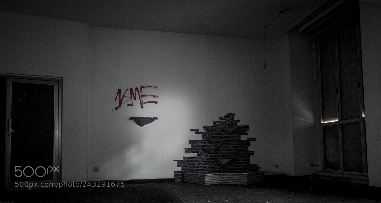 Canon EOS 50D sample photo. / eternal waiting \ photography