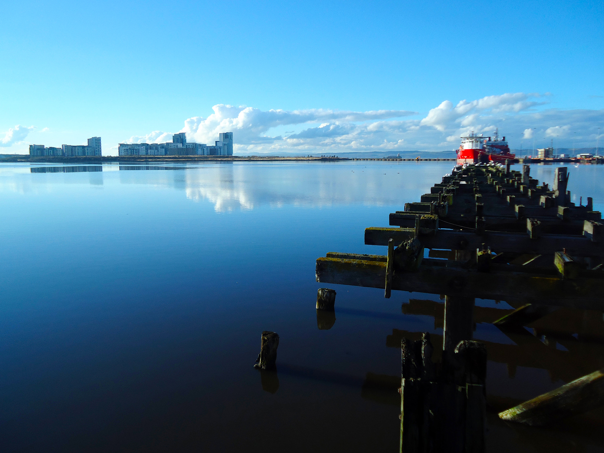 Sony Cyber-shot DSC-W320 sample photo. Beautiful blue - edinburgh photography