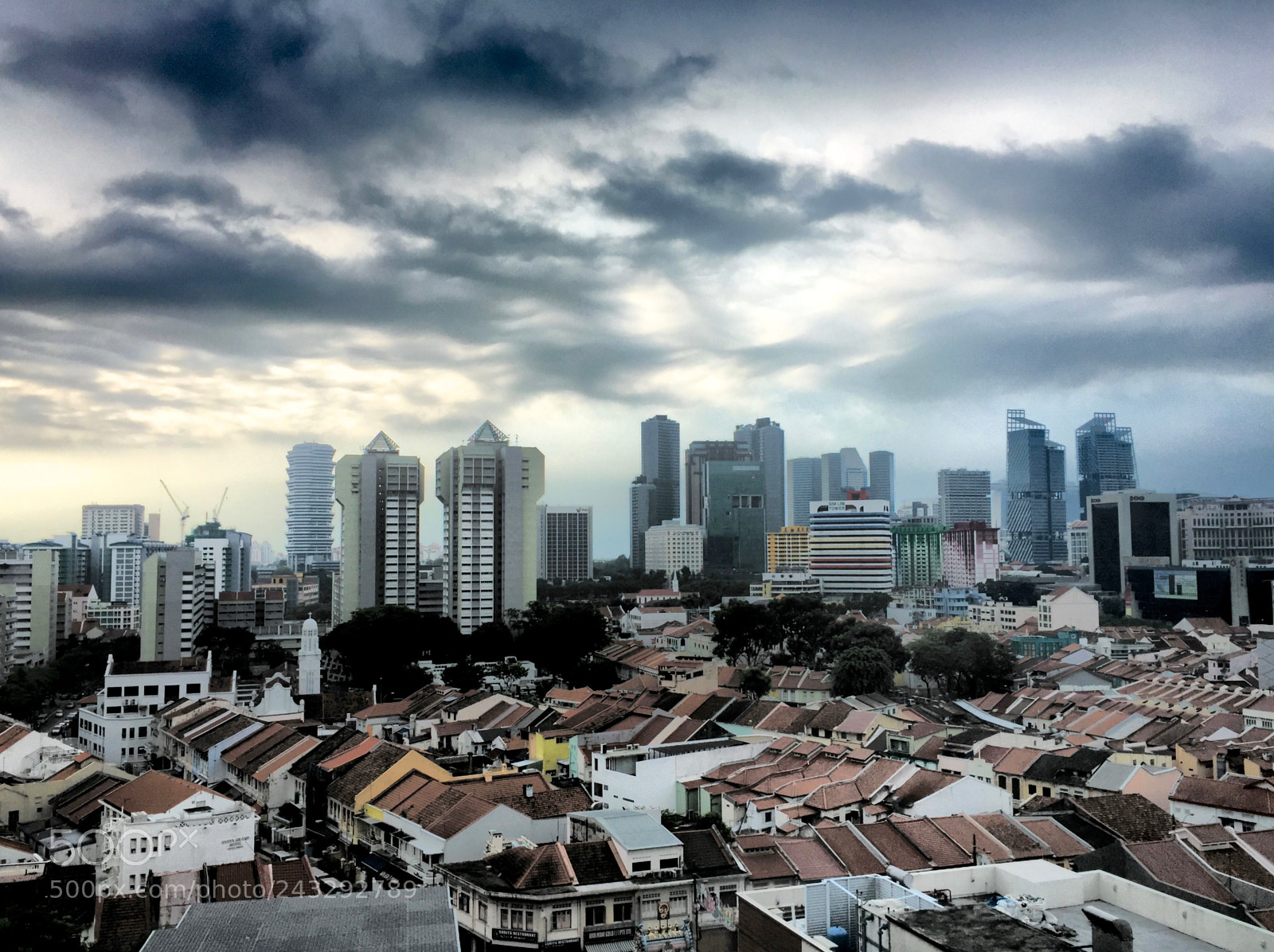 Apple iPhone 6 sample photo. Singapur hilton garden inn photography
