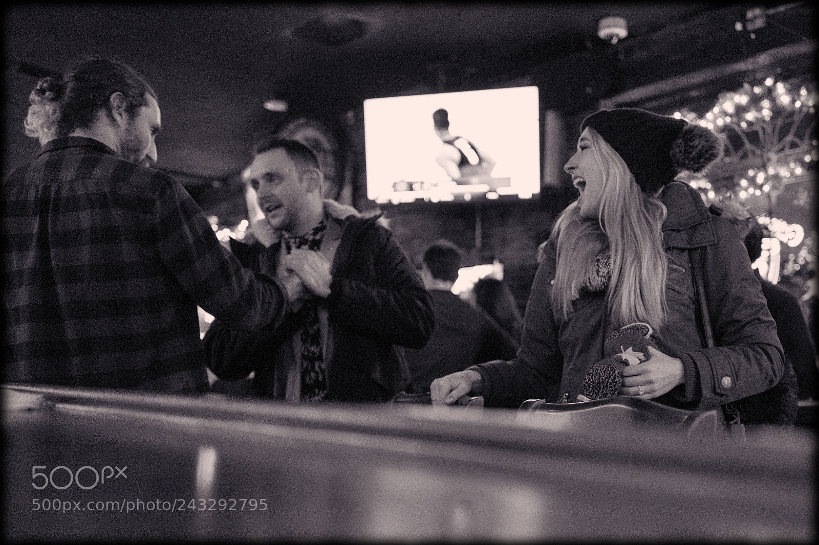 Leica Q (Typ 116) sample photo. Newly engaged (nyc) photography