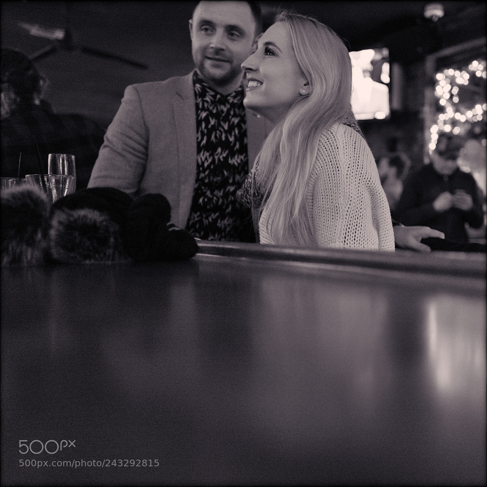 Leica Q (Typ 116) sample photo. Newly engaged, nyc photography