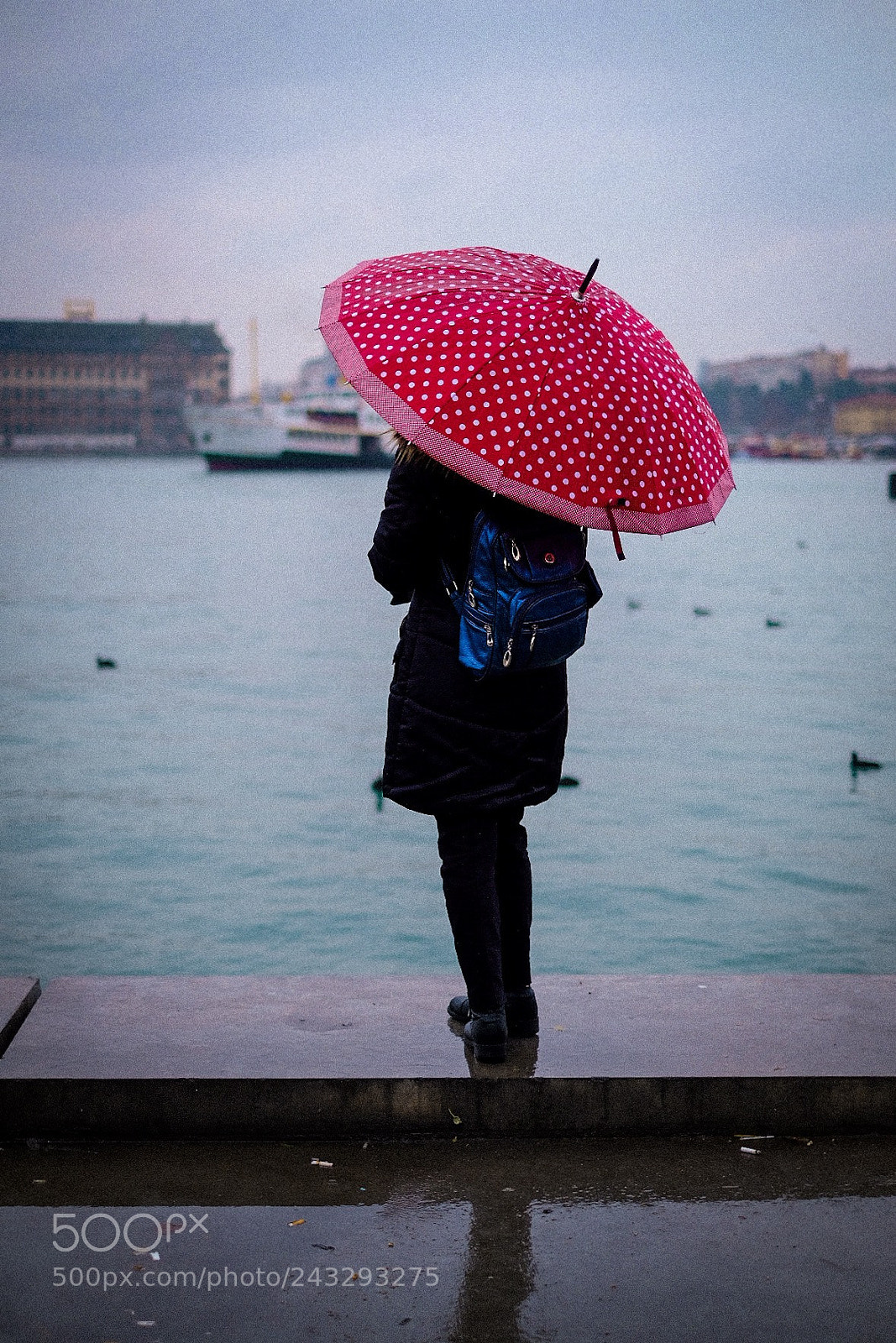 Fujifilm X-T2 sample photo. Red umbrella photography
