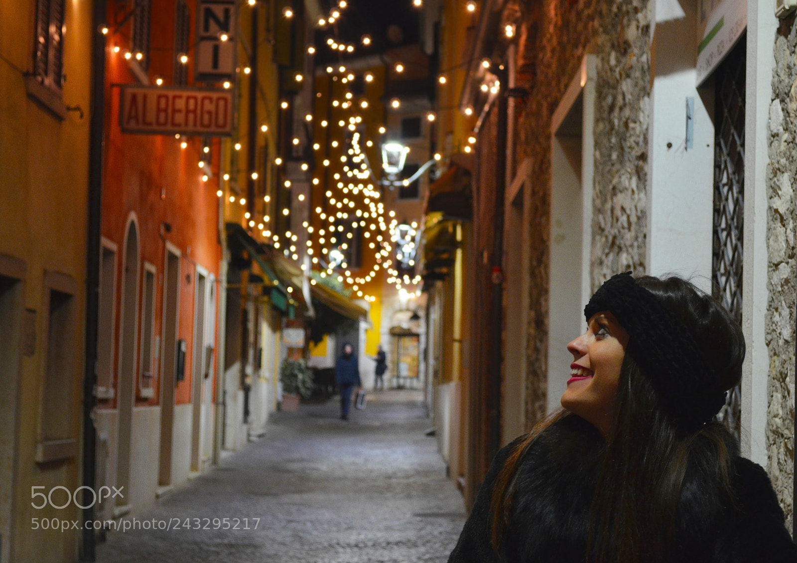 Nikon D5100 sample photo. A street full of photography