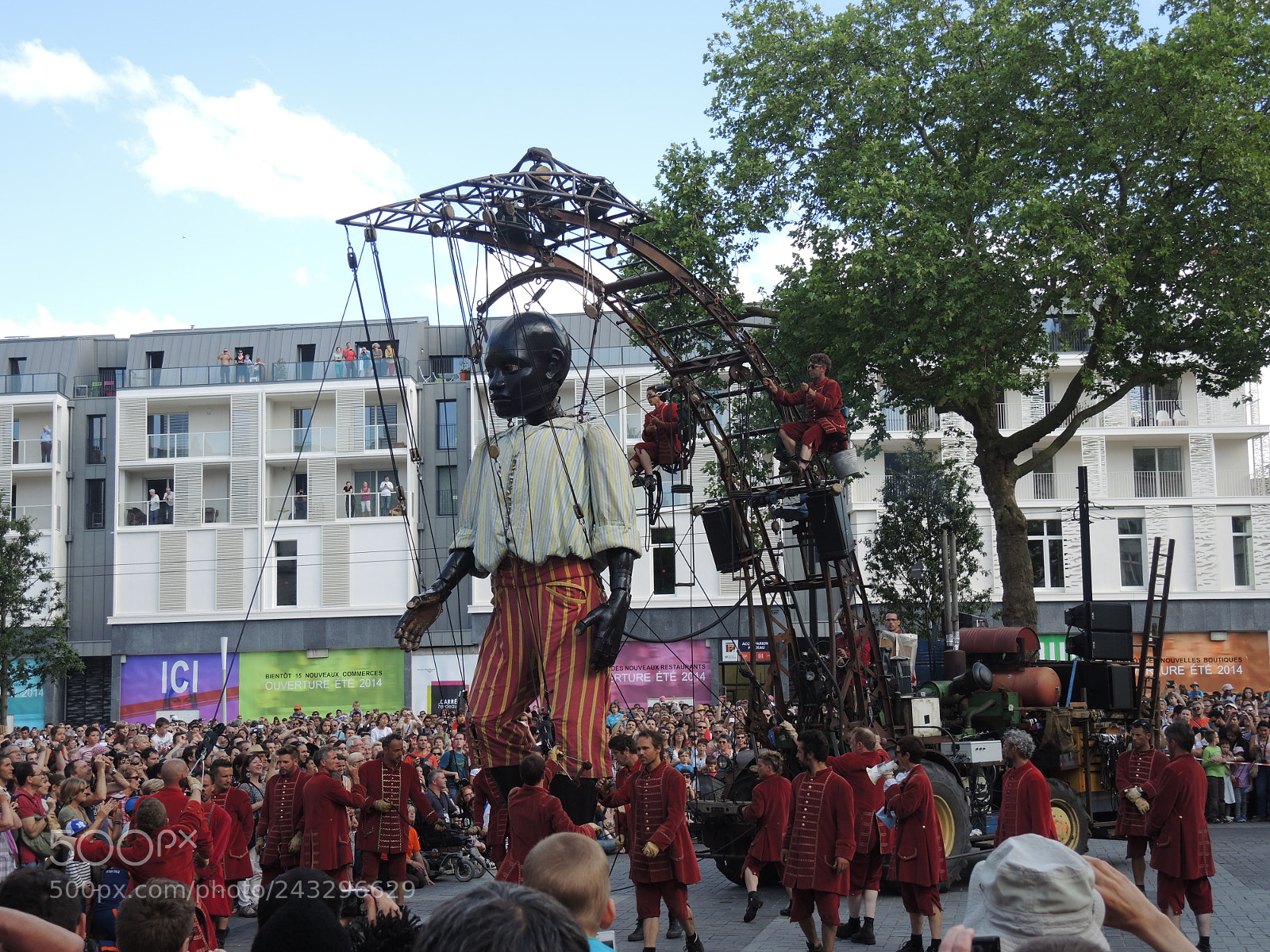 Nikon Coolpix P7700 sample photo. Les g ants de photography