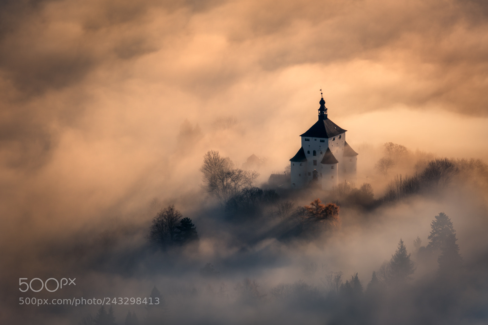 Nikon D7100 sample photo. Castle in fire photography