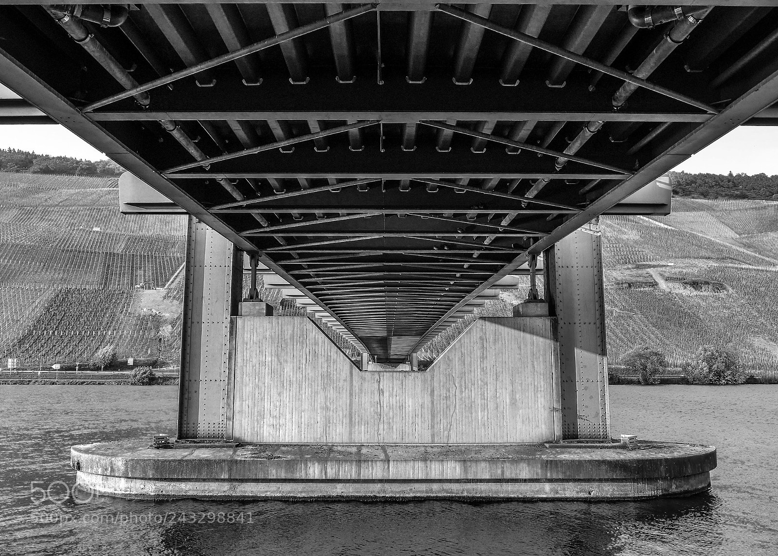 Panasonic Lumix DMC-GX7 sample photo. Wehlen bridge photography