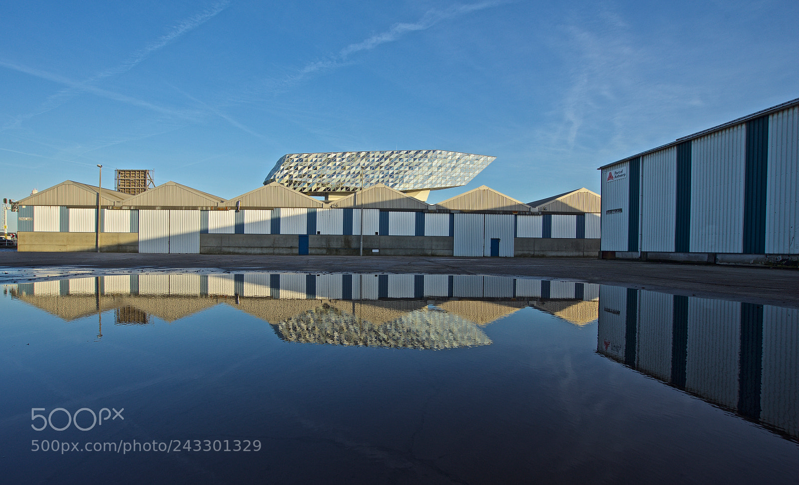 Sony a7R sample photo. Zaha hadid boat house photography