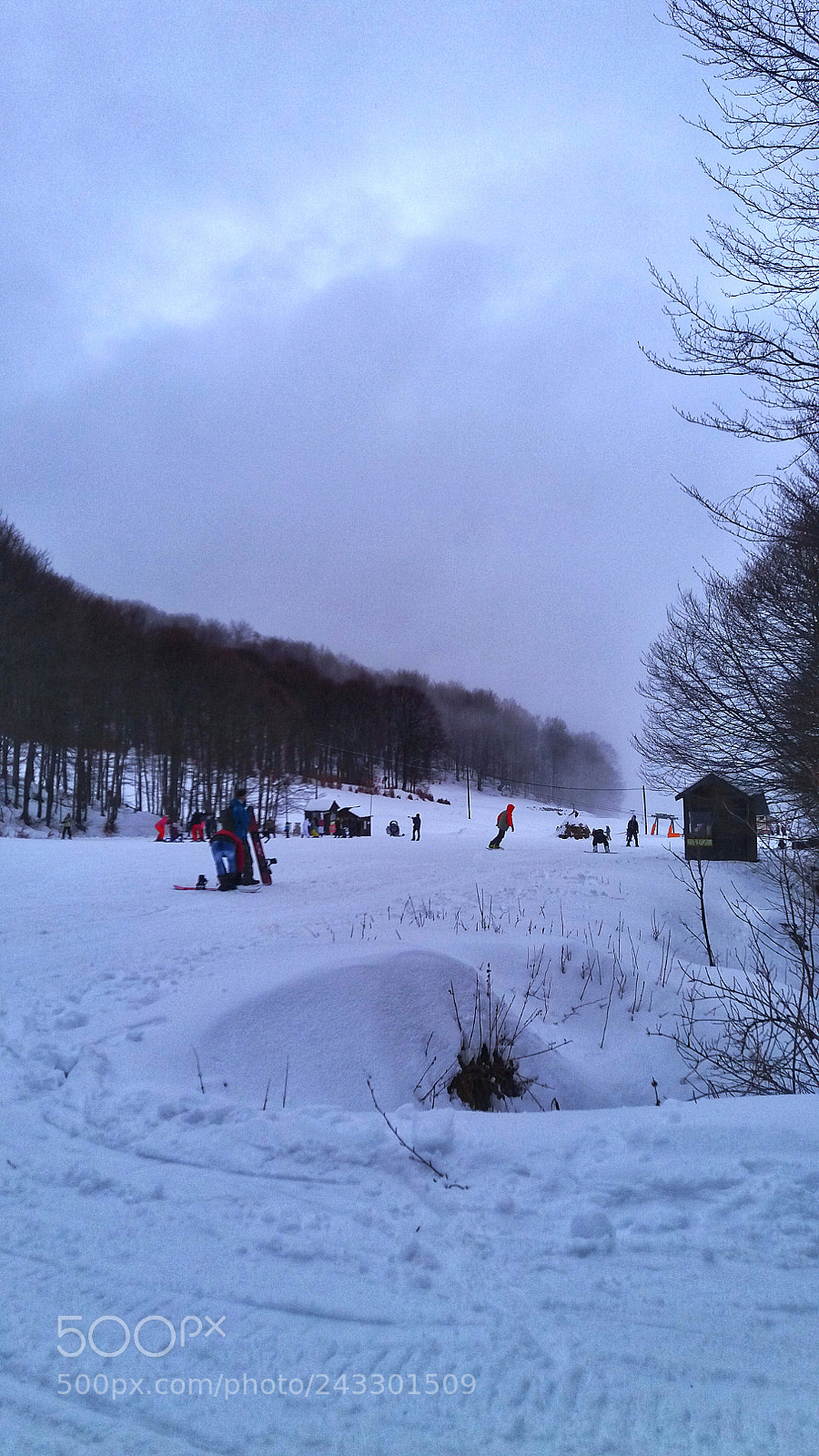 Samsung Galaxy J5 sample photo. Skiing time photography
