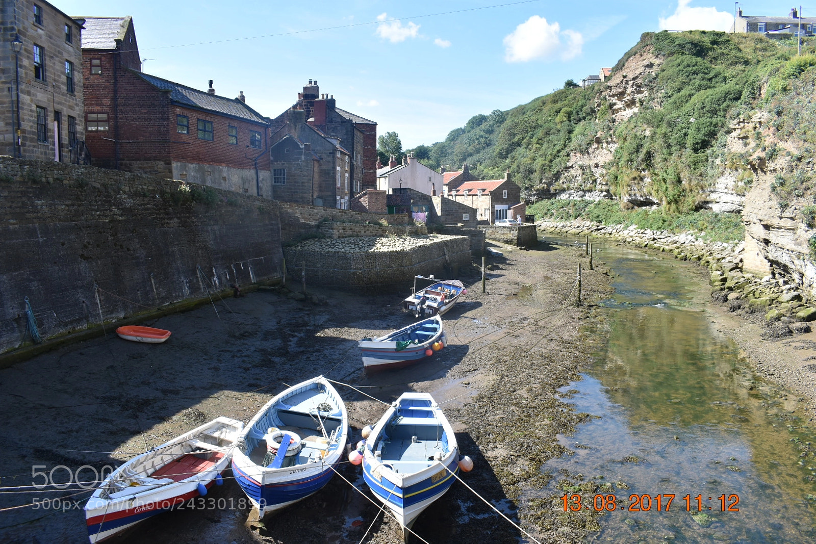 Nikon D3400 sample photo. Staithes boats photography