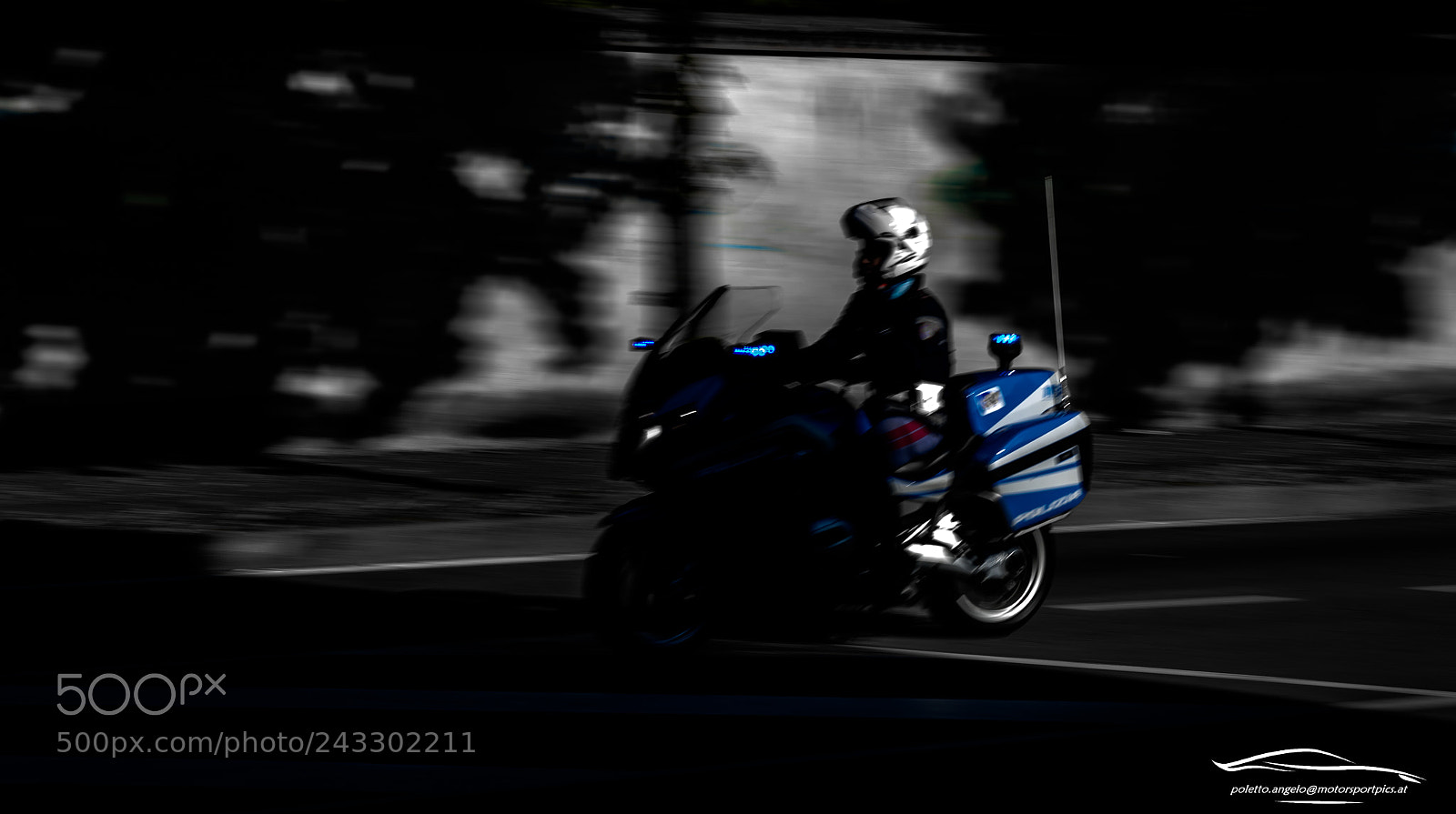 Nikon D500 sample photo. Italian police on the photography