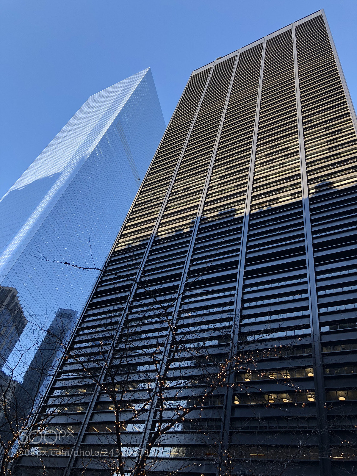 Apple iPhone X sample photo. Black & blue photography