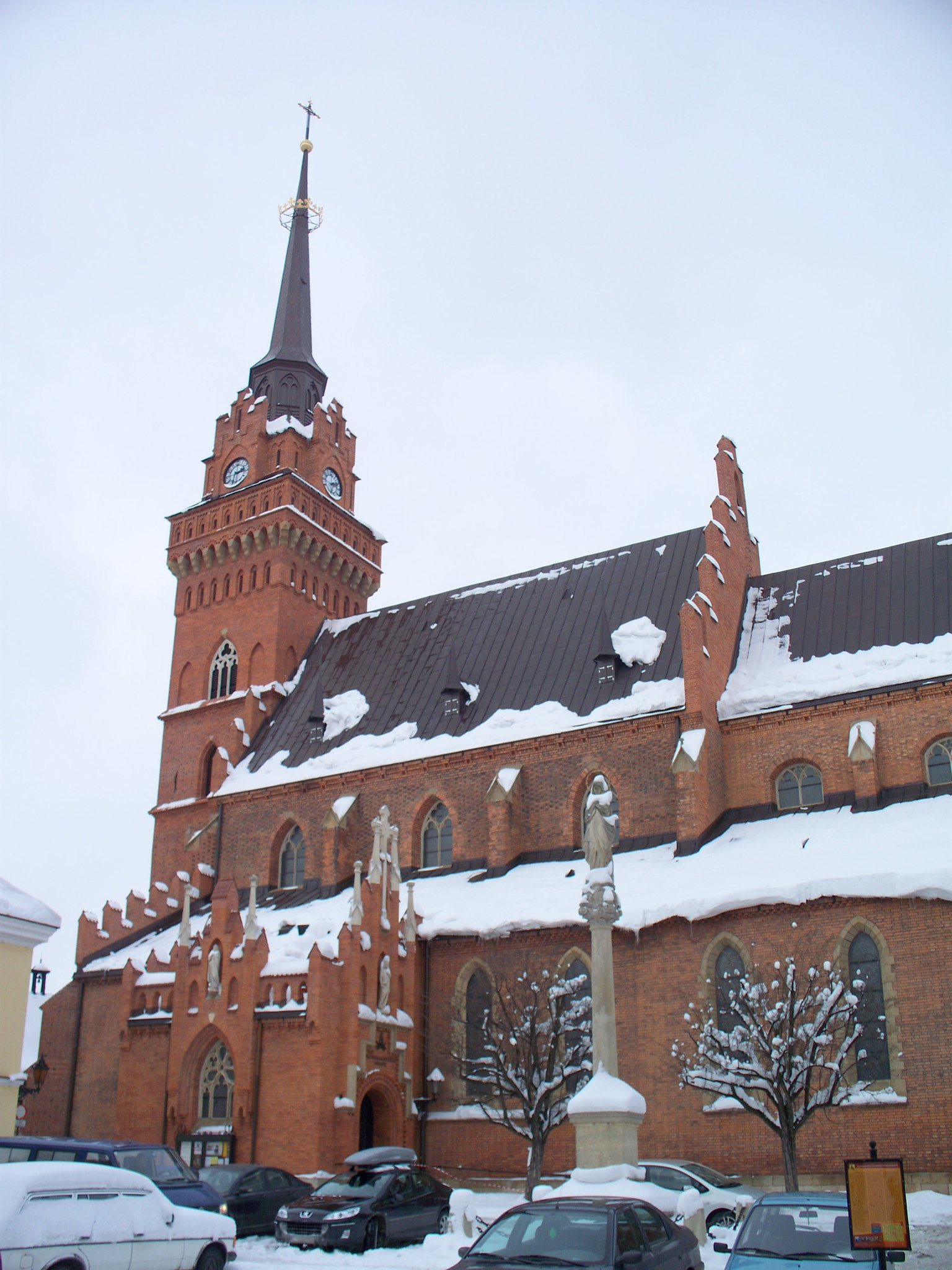 Kodak Z1275 ZOOM DIGITAL CAMERA sample photo. Tarnow - cathedral basilica photography