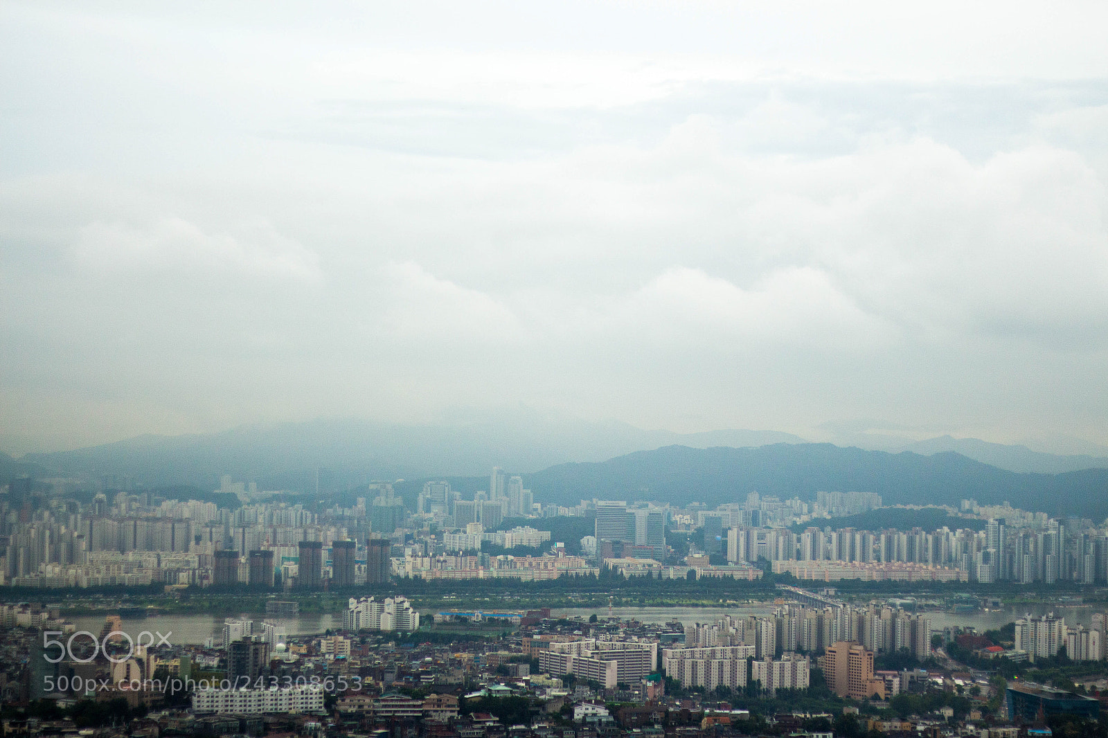 Canon EOS 650D (EOS Rebel T4i / EOS Kiss X6i) sample photo. Seoul city photography