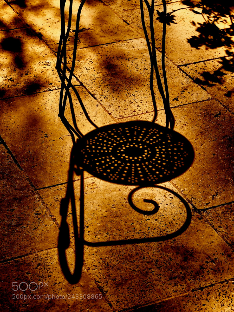Olympus OM-D E-M5 sample photo. Chair photography