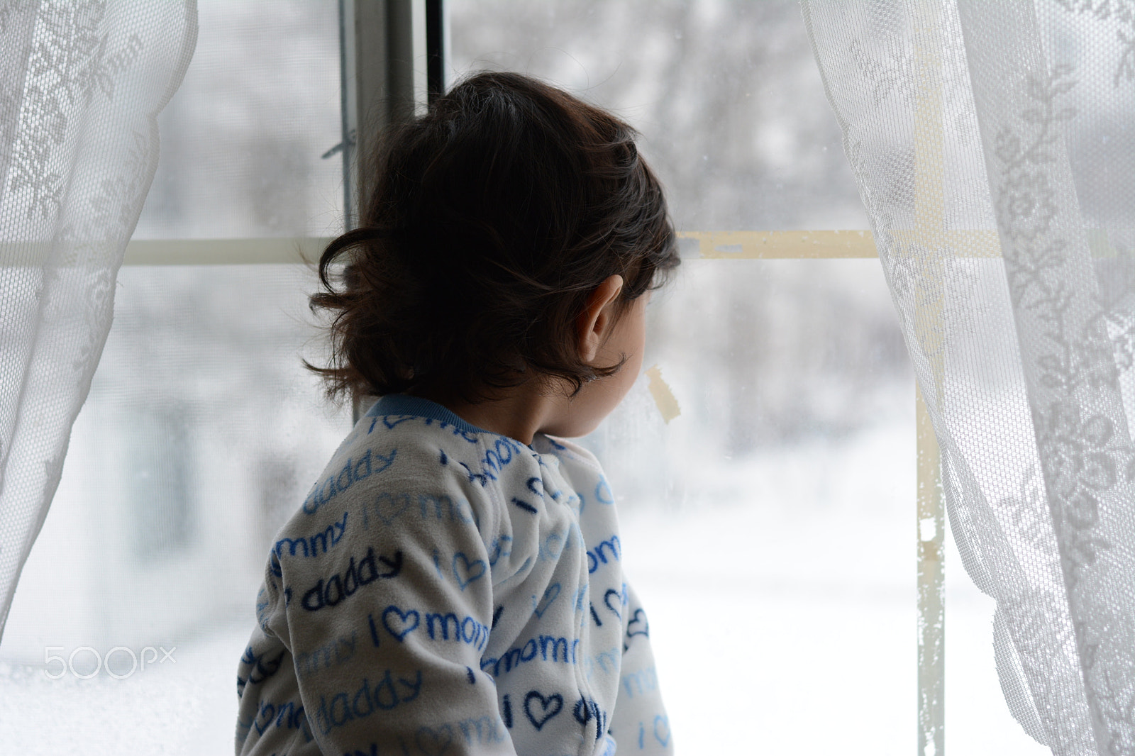 Nikon D7100 + Nikon AF-S Nikkor 50mm F1.8G sample photo. Warm winter photography
