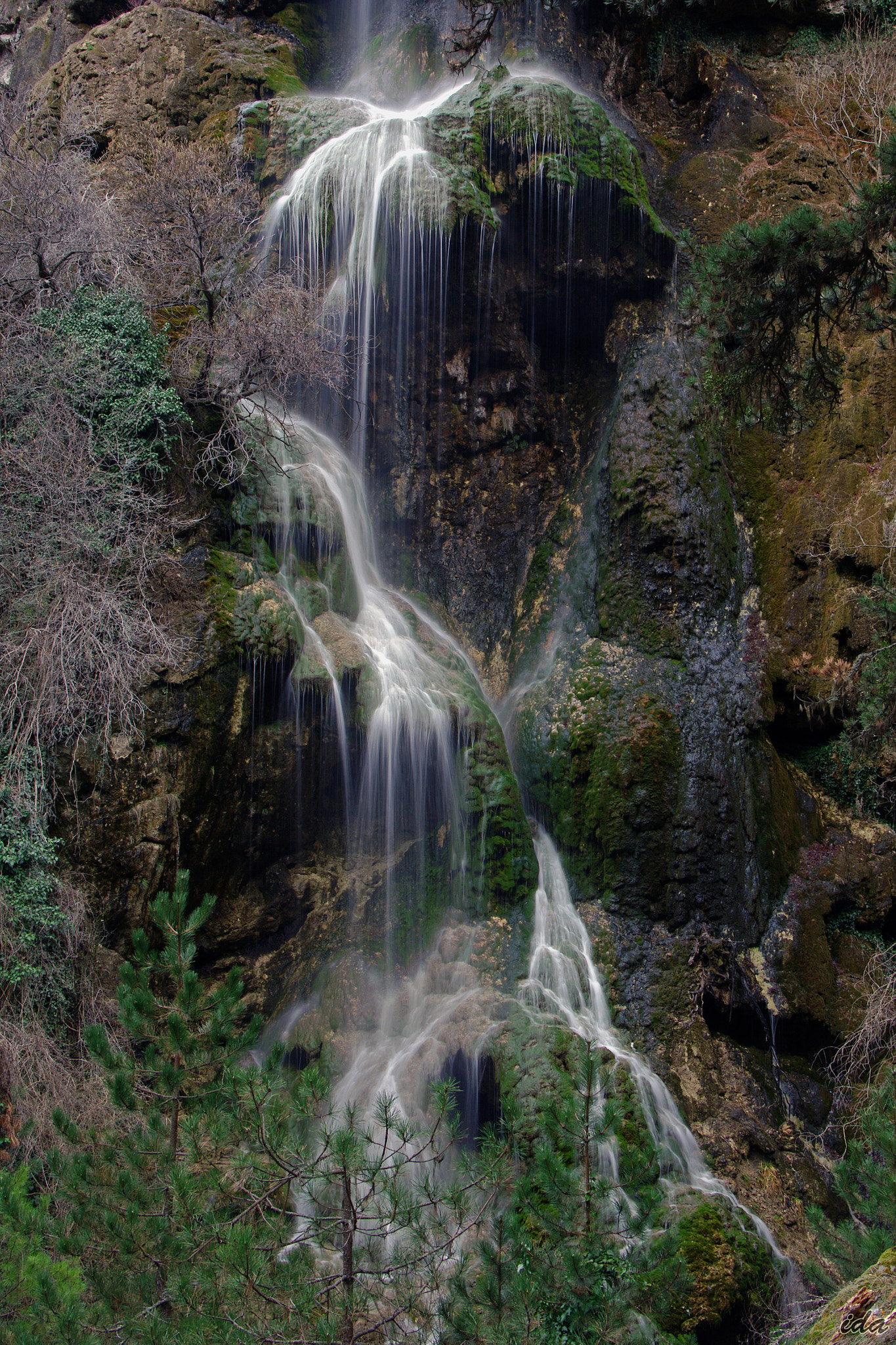 Samsung GX-20 sample photo. Waterfall photography