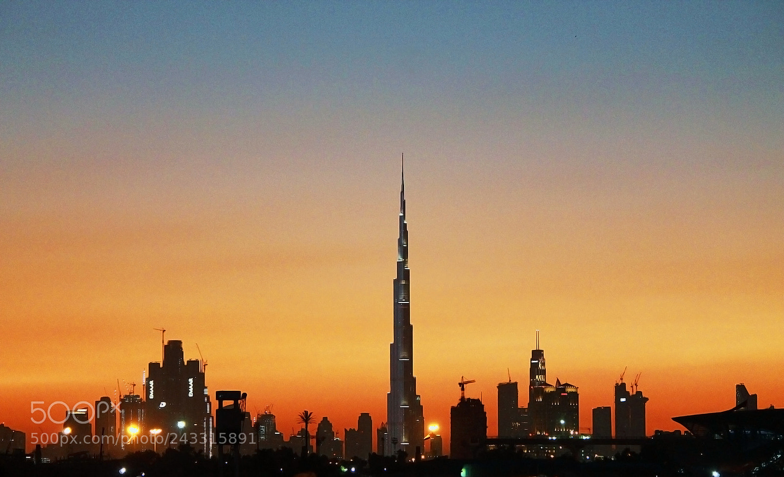Canon EOS 1100D (EOS Rebel T3 / EOS Kiss X50) sample photo. Sunset at burj khalifa photography