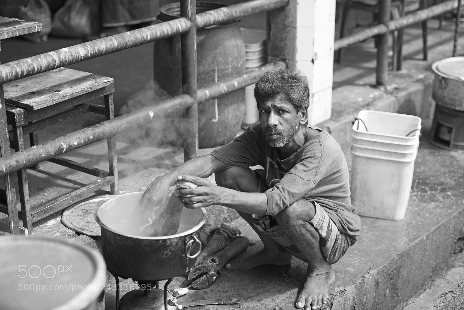 Nikon D800 sample photo. Man boiling a cow photography