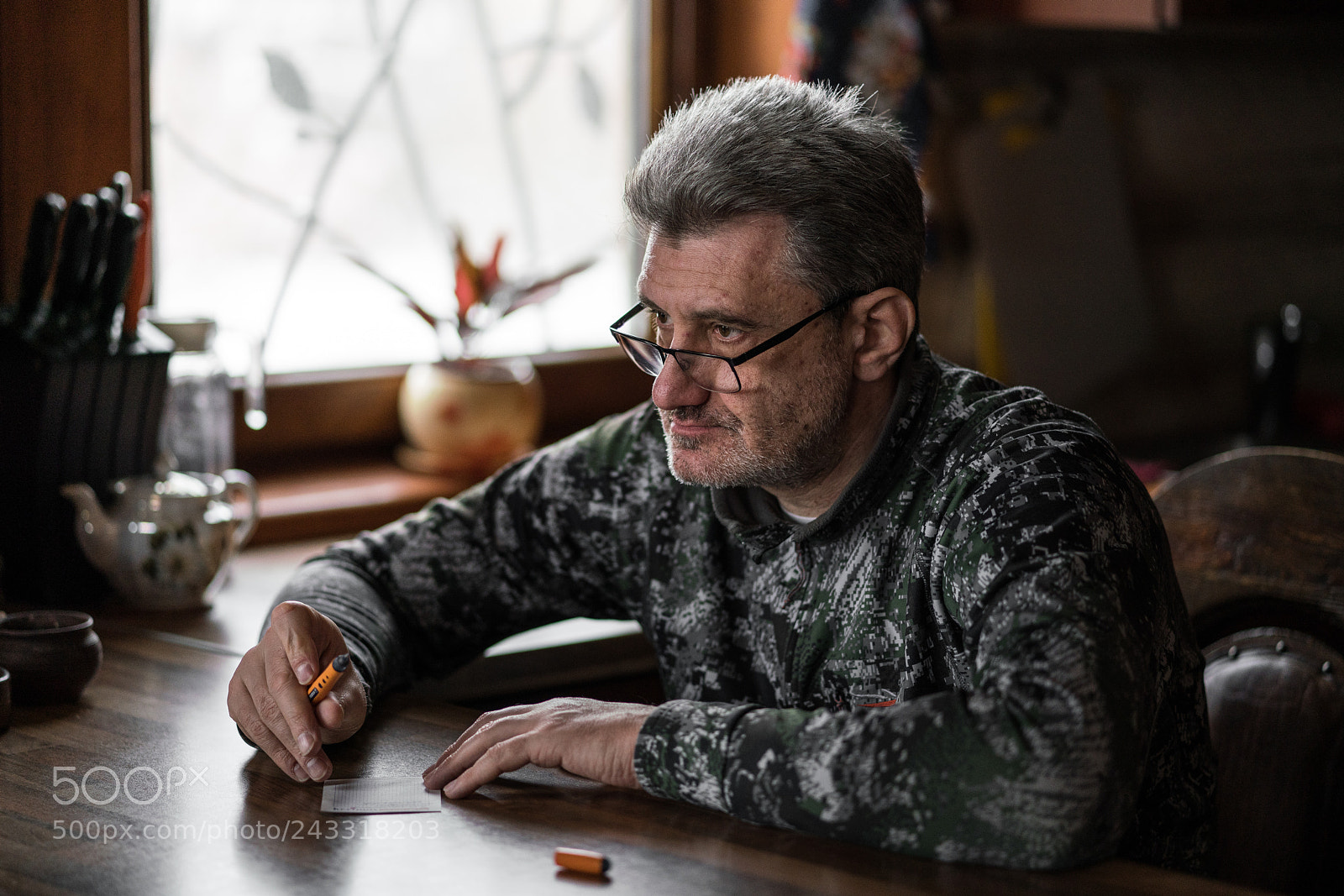 Sony a7R III sample photo. Preparation for the hunt photography