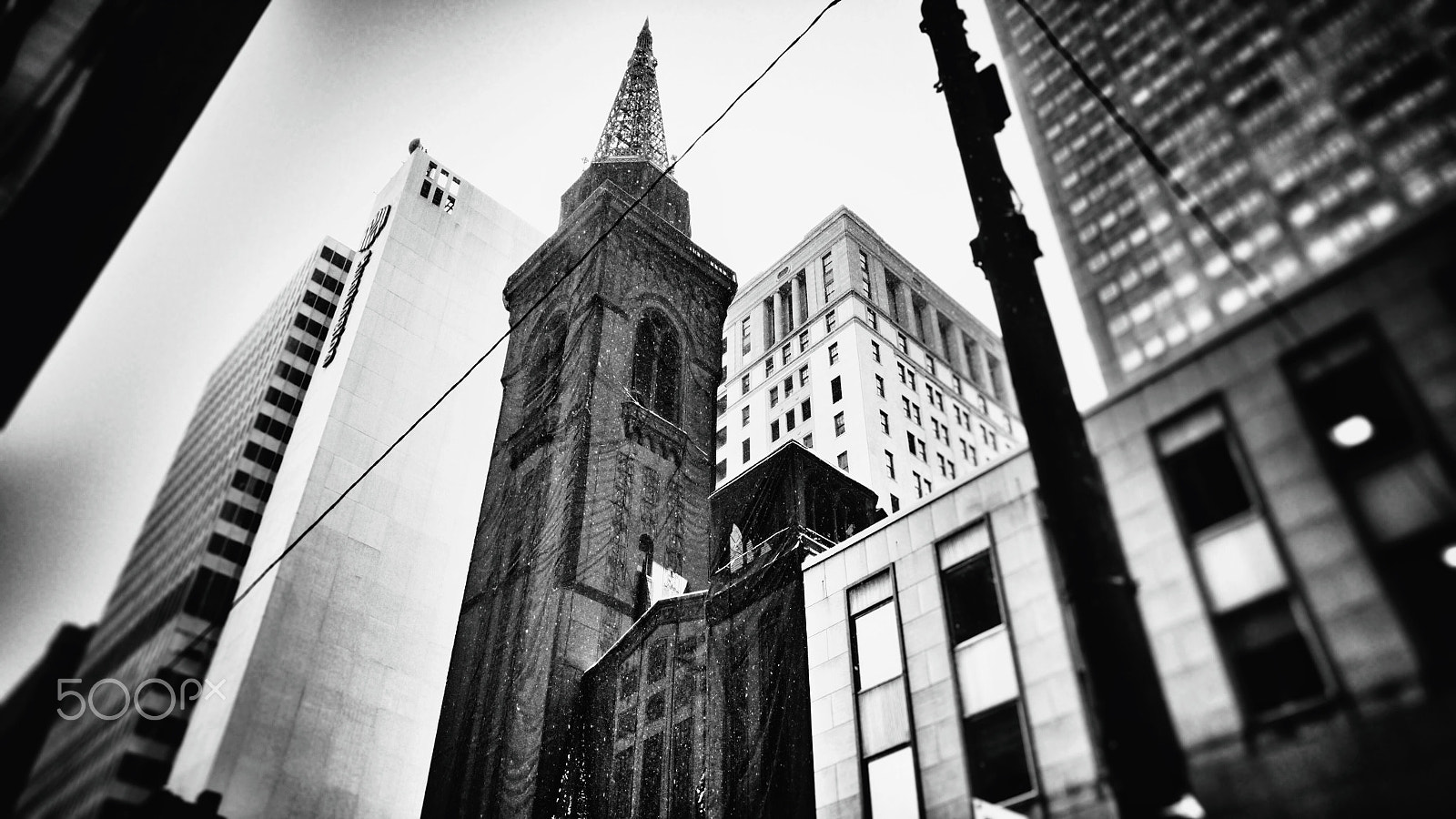 LG V10 sample photo. A snowy day in downtown pittsburgh photography