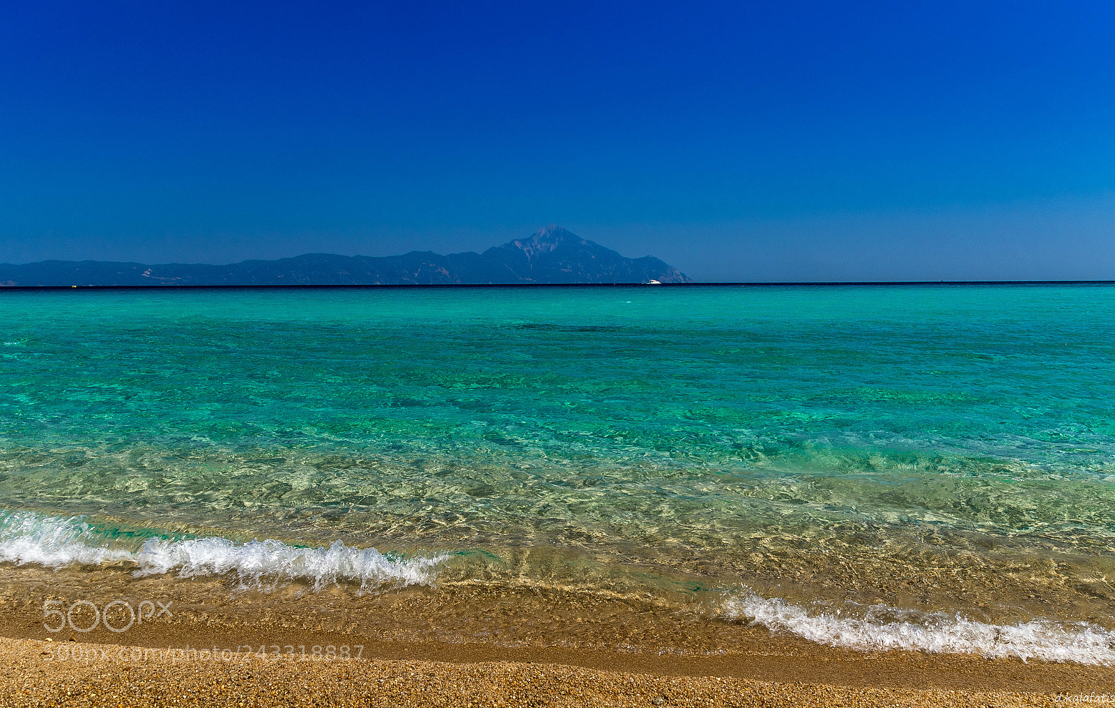Canon EOS 7D Mark II sample photo. Blue flights... photography