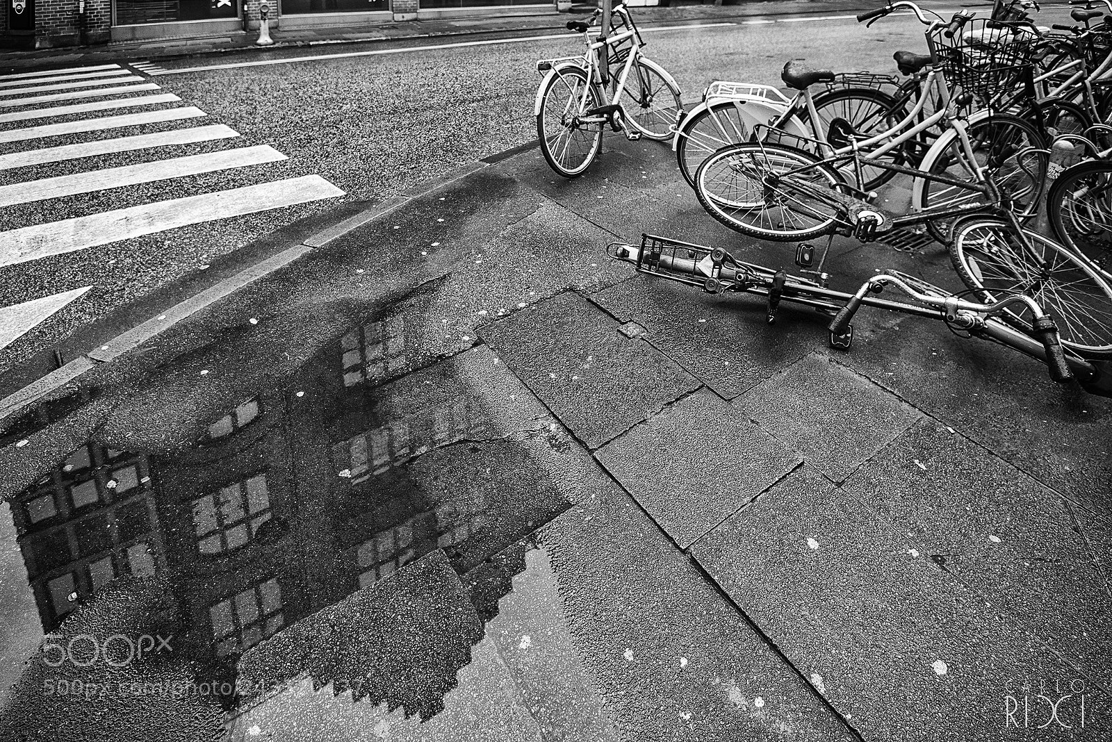 Nikon D810 sample photo. Urban bicycles photography